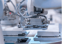 Automated machine assembly line