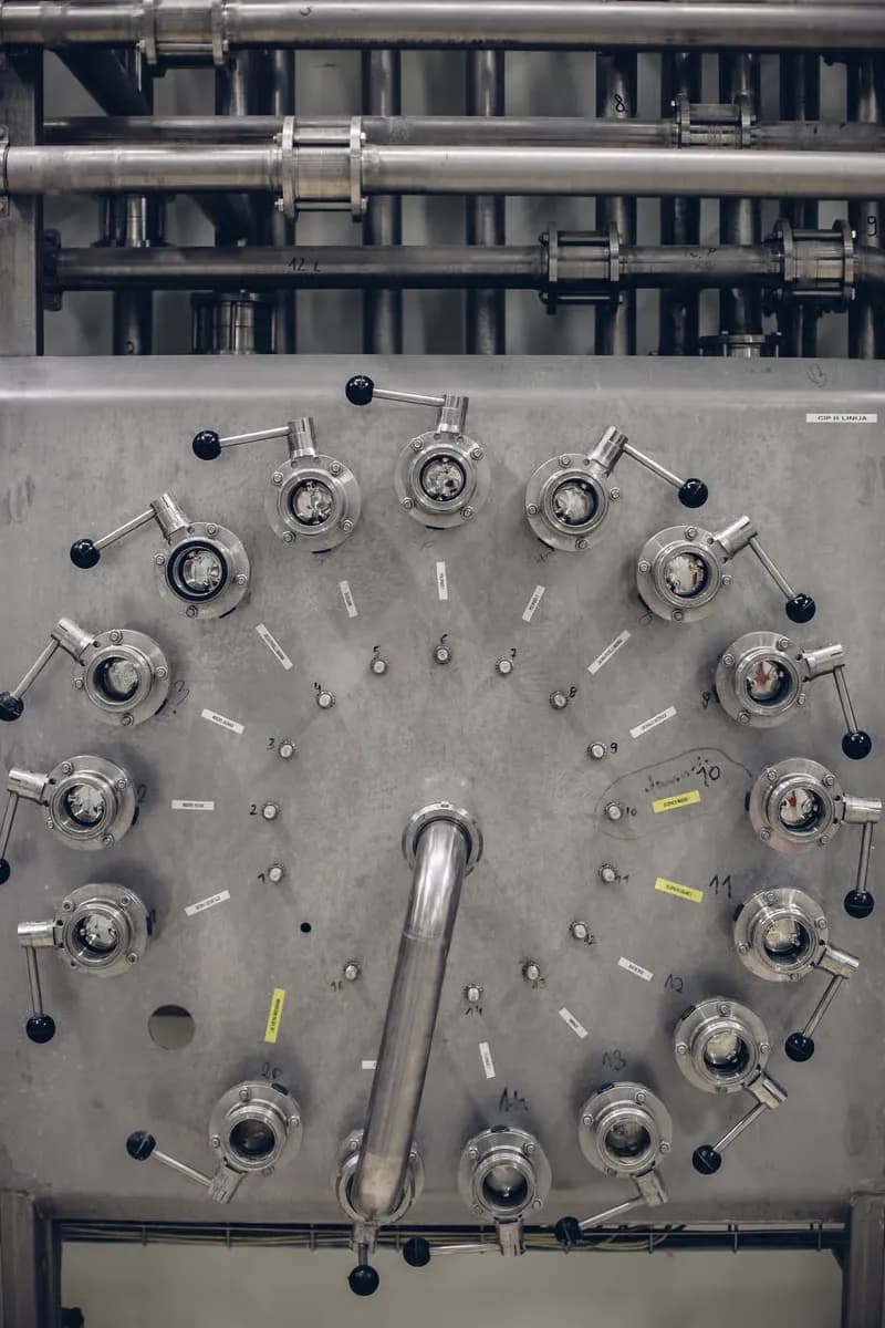 Machine lifecycle automation and workload credentials